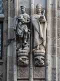 Köln - Statuen am Rathausturm