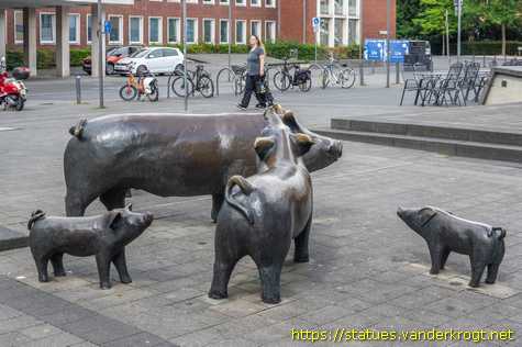 Herten - Schweineherde