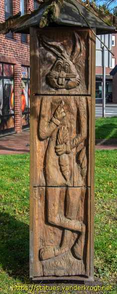 Epe - Vierfachrelief aus Holz