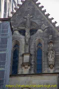Billerbeck - Heiligenstatuen an der  Propsteikirche St. Ludgerus