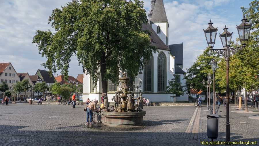 Lippstadt - B�rgerbrunnen