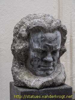 Bonn - Fünf Beethoven-Büsten
