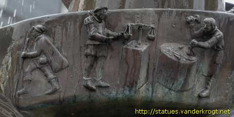 Wipperfürth - Geschichtsbrunnen