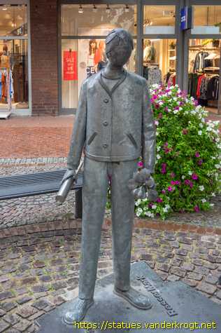 Gelsenkirchen-Buer - Rebekka - 3 Figuren