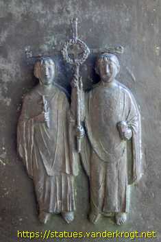 Essen - Bronzetüre des Südportals des Atriums