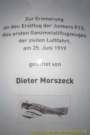 Dessau - Junkers-Denkmal