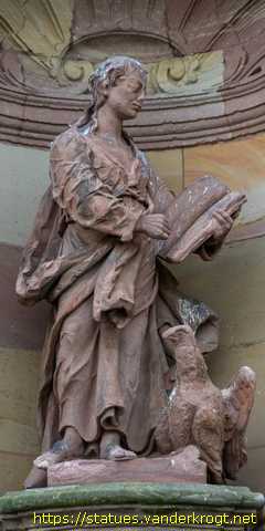 Saarbrücken - Skulpturen an der Ludwigskirche