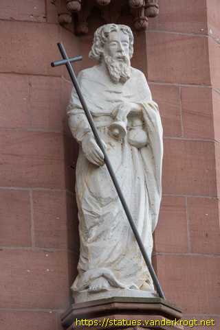 St. Ingbert - Skulpturen an der St. Josef-Kirche