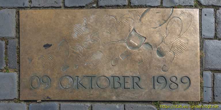 Leipzig - Nikolaisäule - Denkmal der Friedlichen Revolution