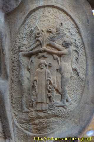 Gotha - Schellenbrunnen mit Ruhmes-Genius