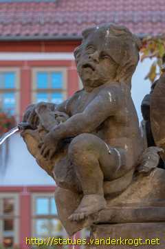 Gotha - Schellenbrunnen mit Ruhmes-Genius