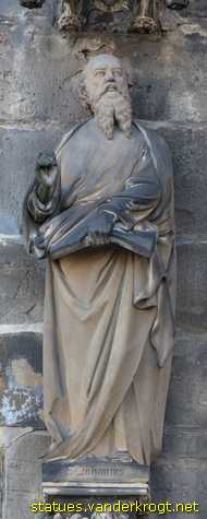 Erfurt - Heiligenstatuen an der Hohen Domkirche St. Marien