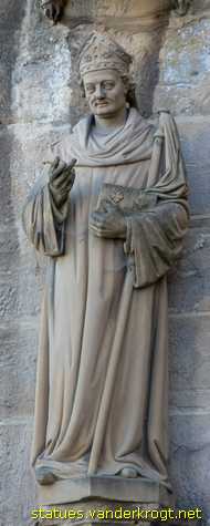 Erfurt - Heiligenstatuen an der Hohen Domkirche St. Marien