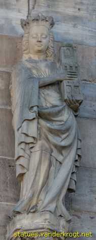 Erfurt - Heiligenstatuen an der Hohen Domkirche St. Marien