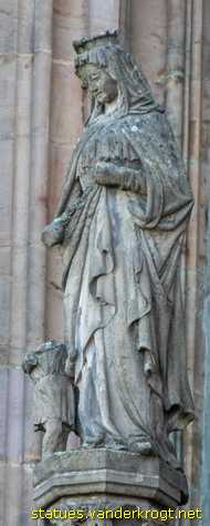 Erfurt - Heiligenstatuen an der Hohen Domkirche St. Marien