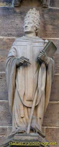 Erfurt - Heiligenstatuen an der Hohen Domkirche St. Marien