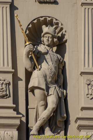 Erfurt - Fassadenskulpturen des Gildehauses