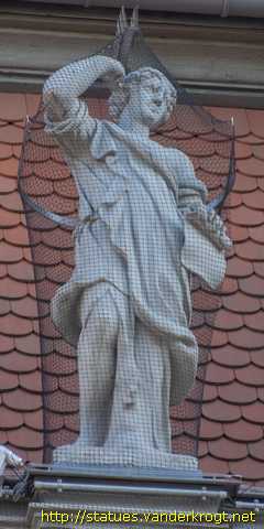 Erfurt - Fassadenskulpturen des Pack- und Waagehofes