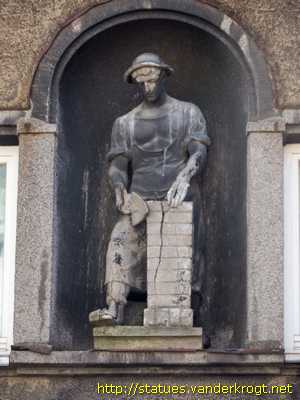 Tallinn - Kivi müürsepp ja puusepp