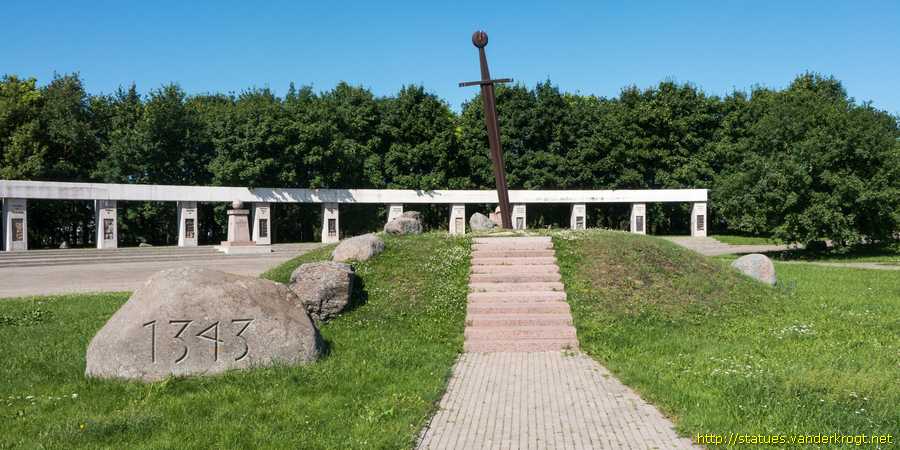 Tallinn - Jüriöö �lest�usu mälestusmärk