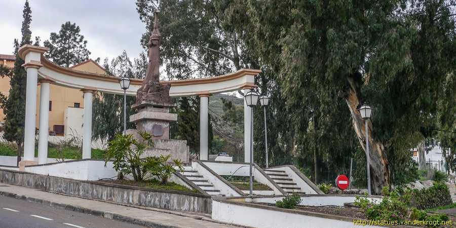 Vega de San Mateo - Monumento al Agricultor y Ganadero