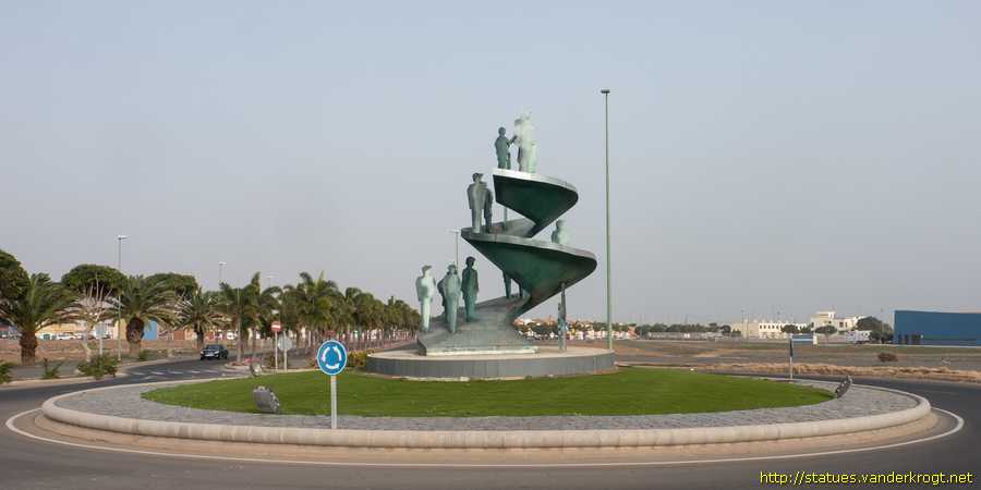 Vecindario - El Comercio o El Puente