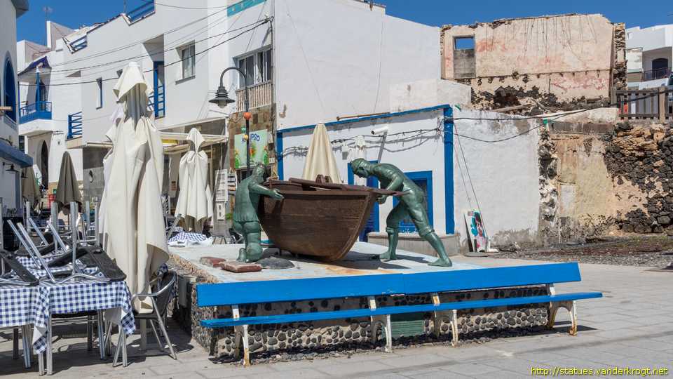 El Cotillo - Monumento al Pescador