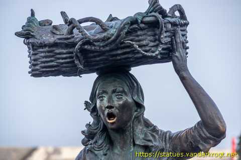 Puerto de la Cruz - Mujer Pescadora
