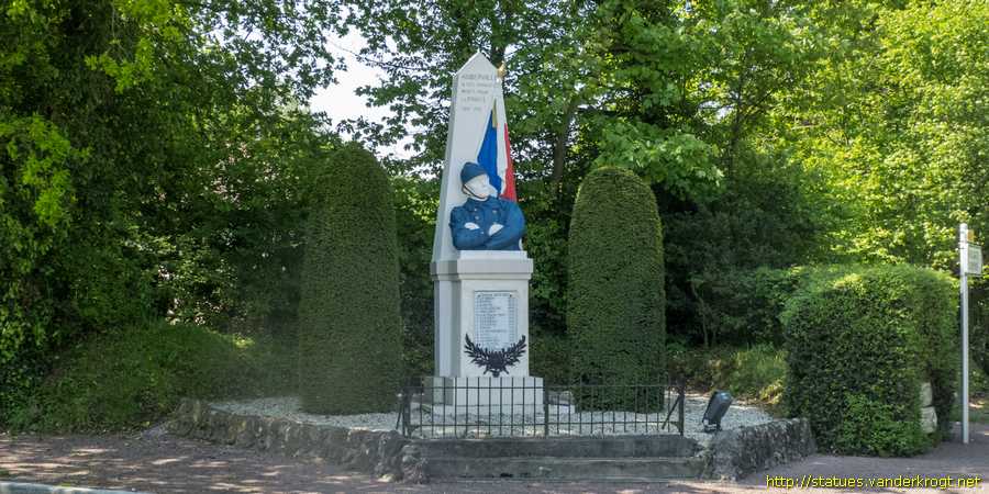 Auberville / Monument aux Morts 1914-18