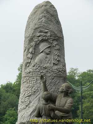 Quintin - Monument aux morts 1914-18
