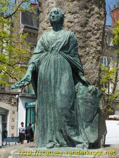 Fougères - Monument aux morts 1914-18