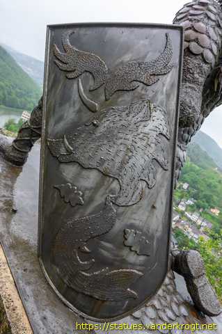 Bogny-sur-Meuse - Le Chevalier Dardennor