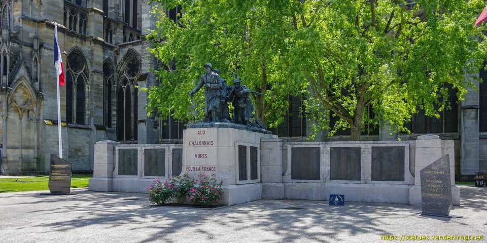 Châlons-en-Champagne - Monument aux morts de 1914-18