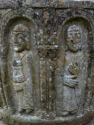 Barentin - Potiche sculptée