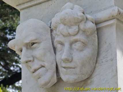 Pézenas / Monument de Molière