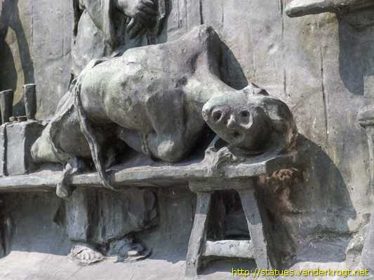 Abbeville - Monument La Barre