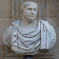 Chantilly - Dix bustes des empereurs romains