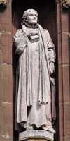 Saint Asaph - Llanelwy / The Translators Memorial Monument - Cofgolofn Cofeb Cyfieithwyr