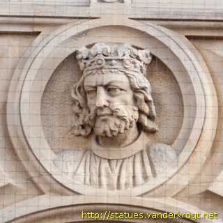 Ipswich / Cardinal Wolsey, Kings Richard I and John, with allegorical figures