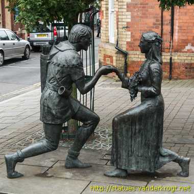 Edwinstowe / Robin Hood and Maid Marian