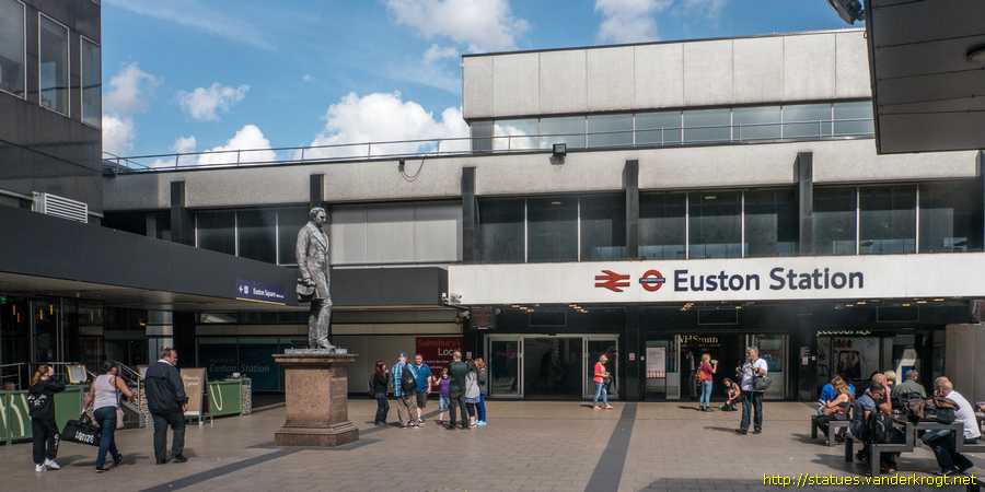 London - Robert Stephenson