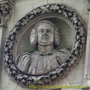 London - Portrait busts of Painters, Sculptors, Antiquarians and Historians
