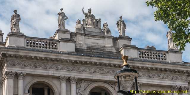 London - Sculptures at the Foreign and Commonwealth Office