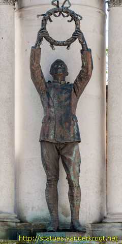 Cardiff - Caerdydd / Welsh National War Memorial - Cofeb Ryfel Genedlaethol Cymru