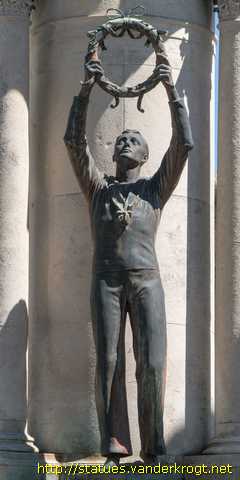 Cardiff - Caerdydd / Welsh National War Memorial - Cofeb Ryfel Genedlaethol Cymru