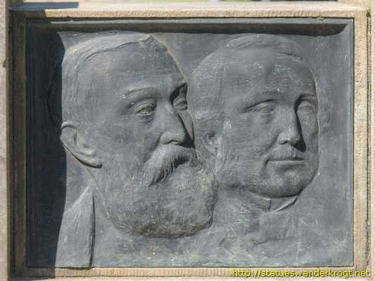 Pontipridd / Evan James and James James