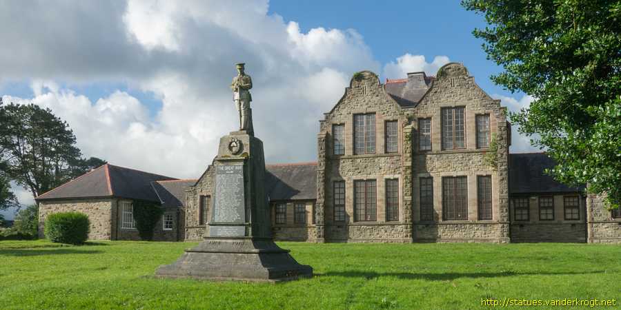 Llangefni / World War I Memorial - Cofeb rhyfel byd cyntaf