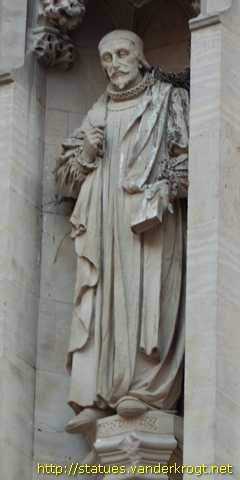 Cambridge - Façade statues of Selwyn Divinity School