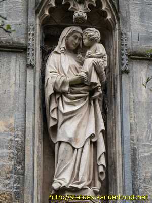 Norwich - Saints' statues at the Church of St. Peter Mancroft