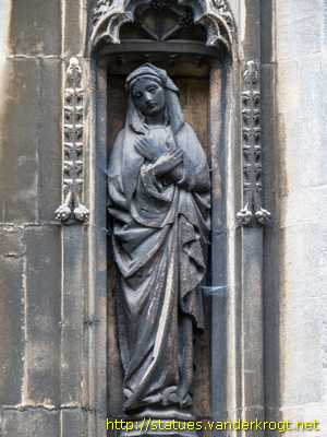 Norwich - Saints' statues at the Church of St. Peter Mancroft